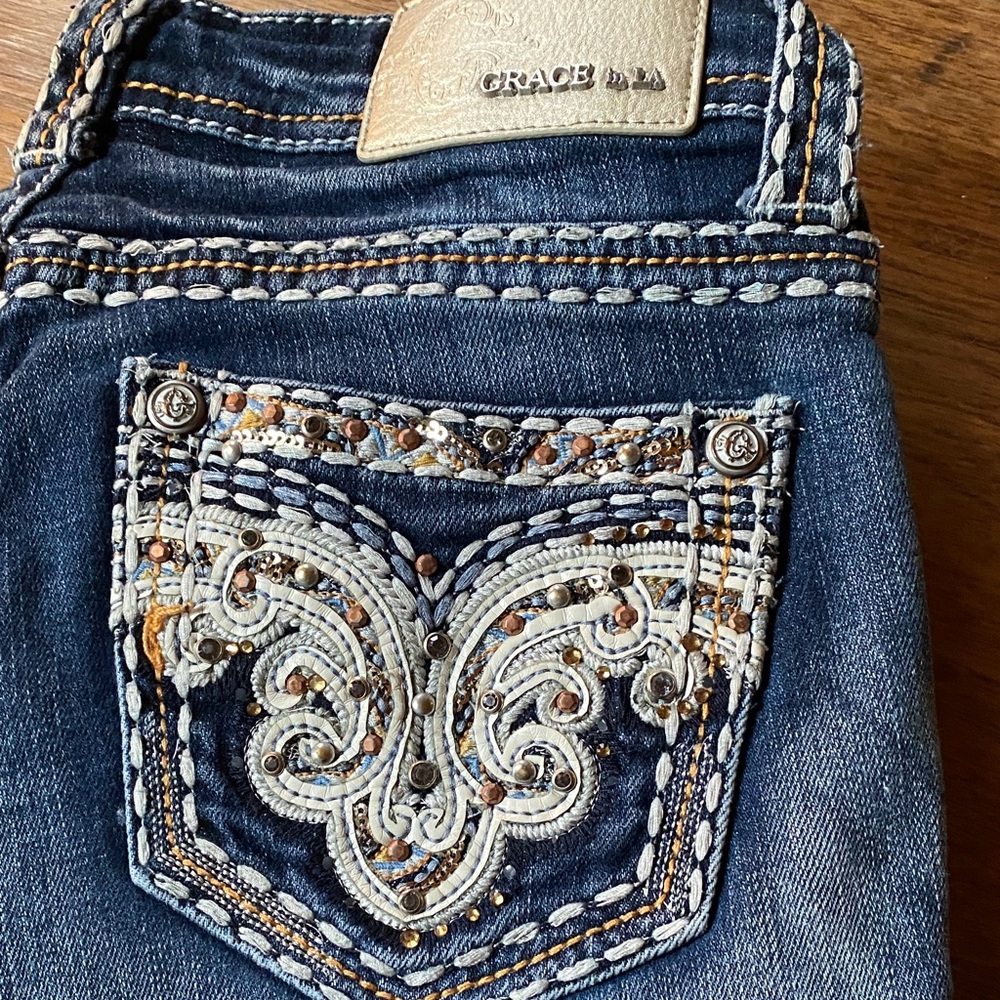 Grace Women's Dark Blue Embroidered Jeans